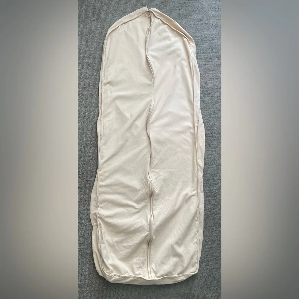 LOIUS VUITTON XL Beige Garment Bag With Zipper Closure